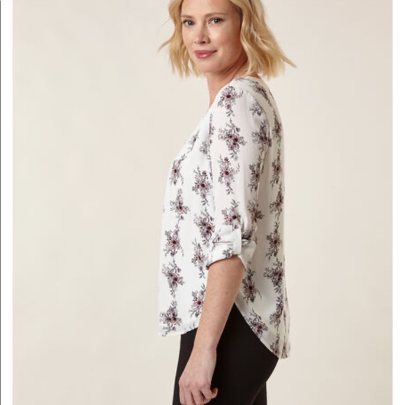 Floral patterned blouse - Picture 3 of 5
